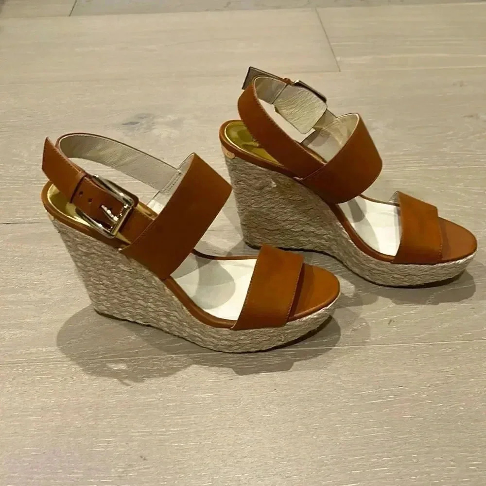 Micheal Kors - Poesy Brown Leather Platform Wedge